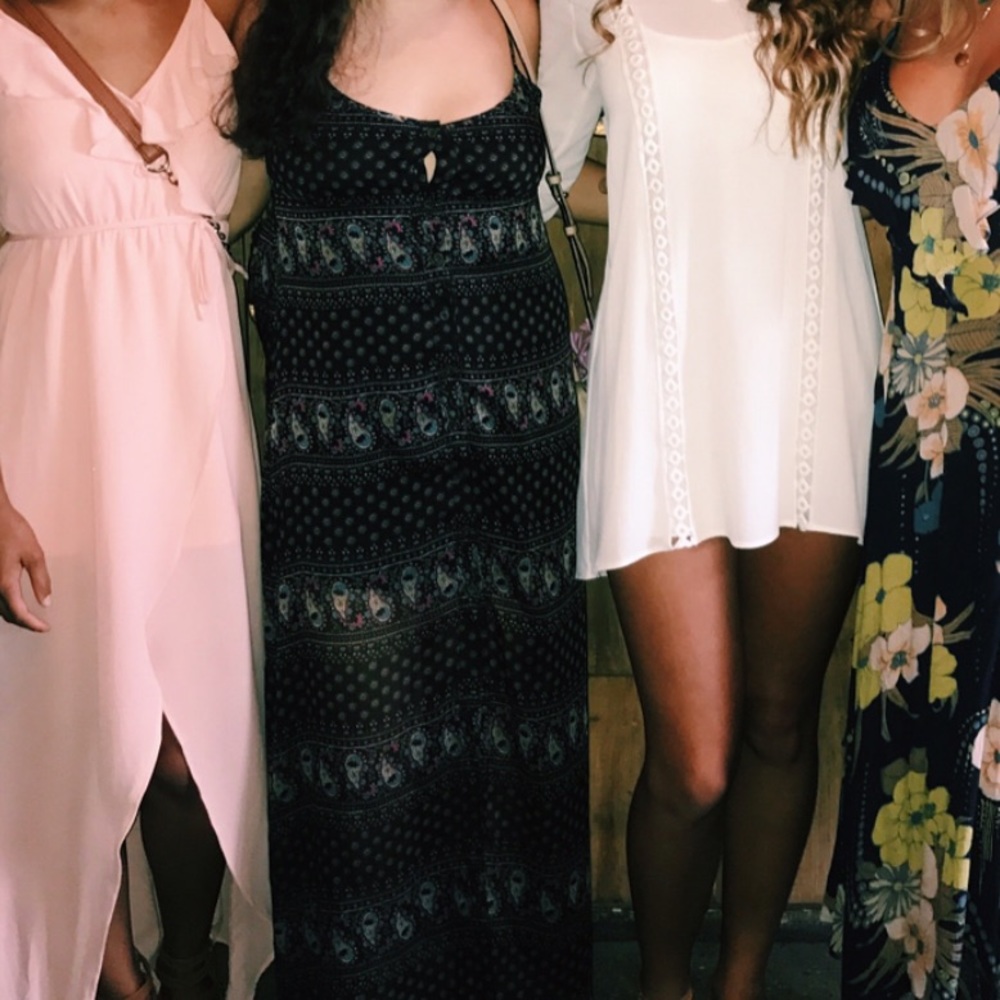 Black Paisley Spaghetti Strap Maxi-Dress